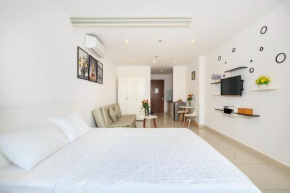 Sky Center Apartment